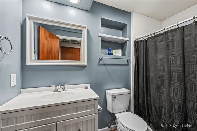 6N365 Essex Avenue, St. Charles, IL 60174