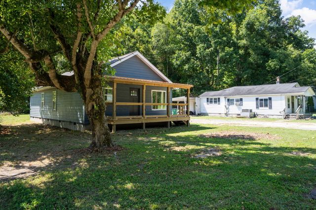 9005 W Ridge Trail Road, Soddy Daisy, TN 37379