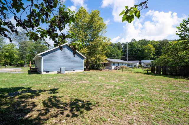 9005 W Ridge Trail Road, Soddy Daisy, TN 37379