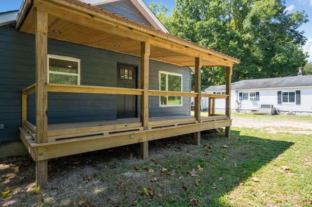 9005 W Ridge Trail Road, Soddy Daisy, TN 37379
