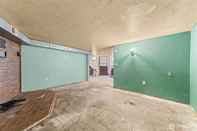 306 E I Street, Shelton, WA 98584