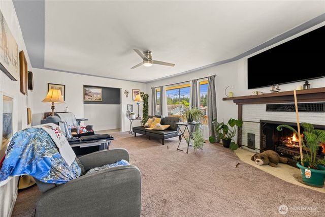 306 E I Street, Shelton, WA 98584