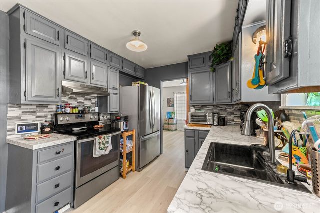 306 E I Street, Shelton, WA 98584