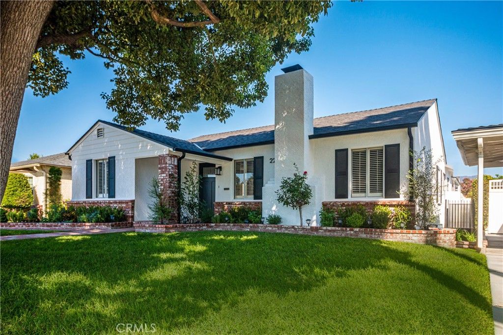 220 S Reese Place, Burbank, CA 91506 — photo 3