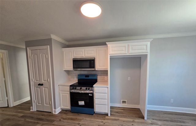 102 Butler Street, Savoy, TX 75479