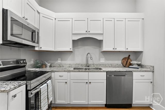 311 W 39th Street, Savannah, GA 31401