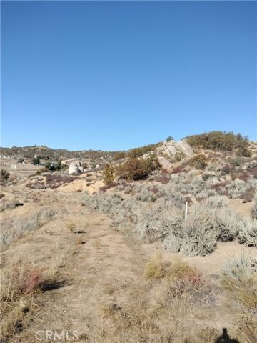 48750 Leaning Rock Court, Aguanga, CA 92536