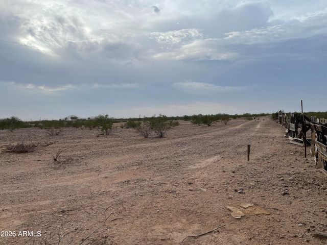 000 S 347th Avenue 1, Arlington, AZ 85322