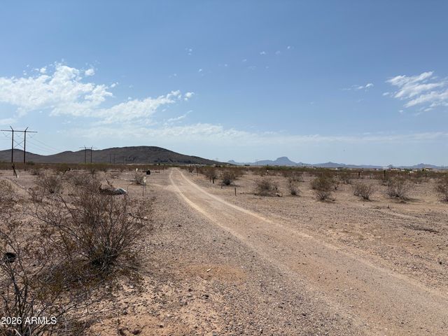 000 S 347th Avenue 1, Arlington, AZ 85322