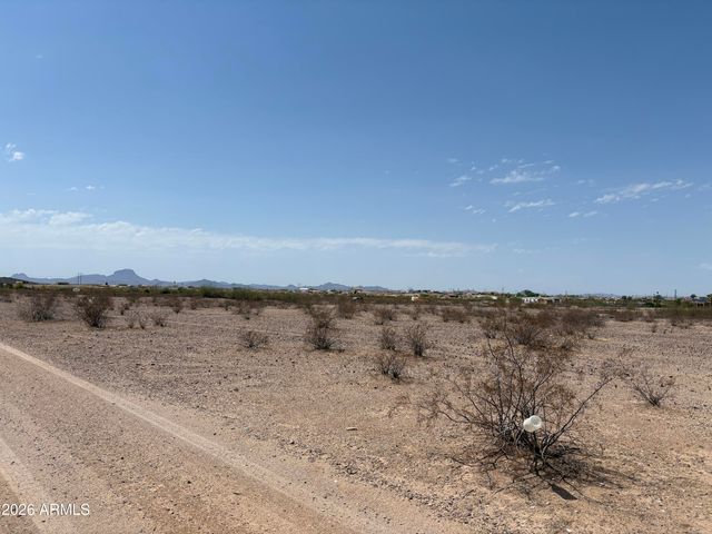 000 S 347th Avenue 1, Arlington, AZ 85322