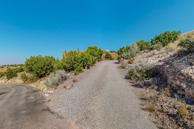 2 Sandhill Crane Circle, Placitas, NM 87043