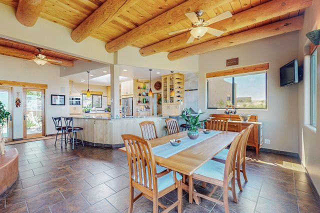 2 Sandhill Crane Circle, Placitas, NM 87043