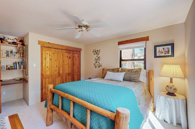 2 Sandhill Crane Circle, Placitas, NM 87043