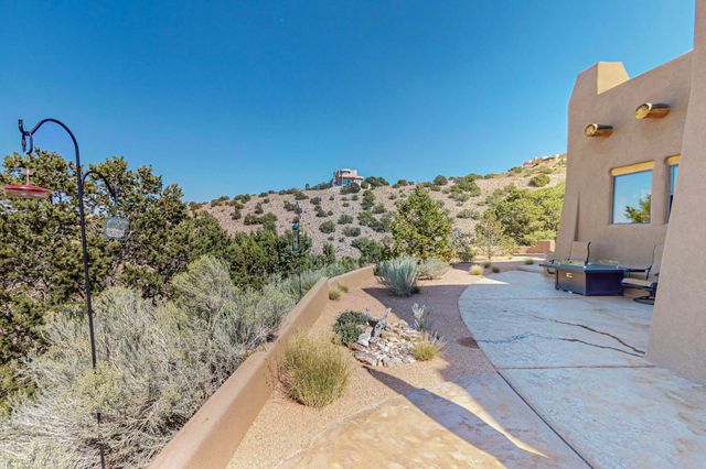 2 Sandhill Crane Circle, Placitas, NM 87043