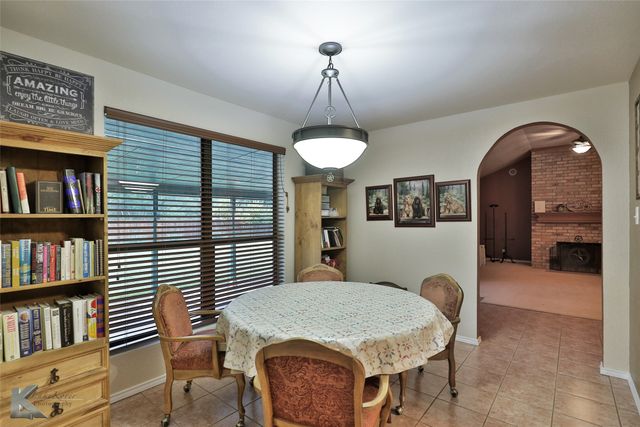 402 Elm Street, Buffalo Gap, TX 79508