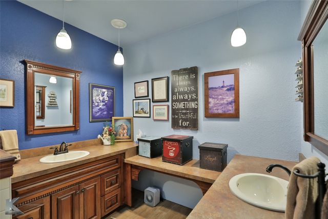 402 Elm Street, Buffalo Gap, TX 79508