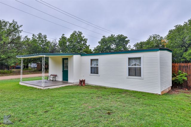 402 Elm Street, Buffalo Gap, TX 79508
