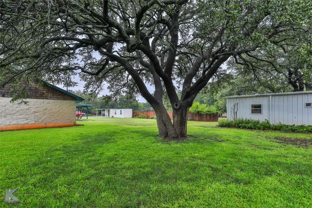 402 Elm Street, Buffalo Gap, TX 79508