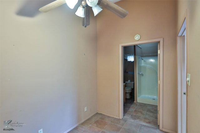 402 Elm Street, Buffalo Gap, TX 79508