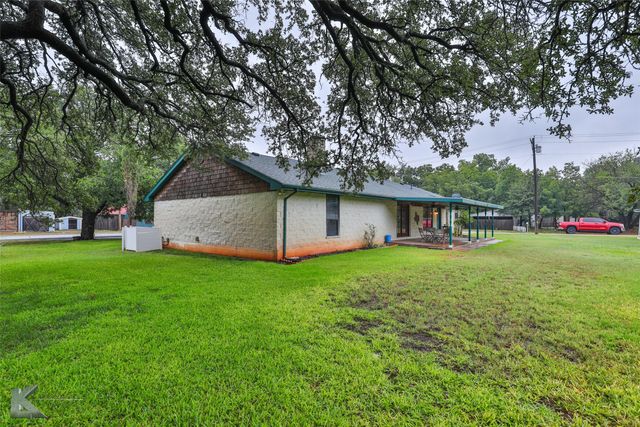 402 Elm Street, Buffalo Gap, TX 79508