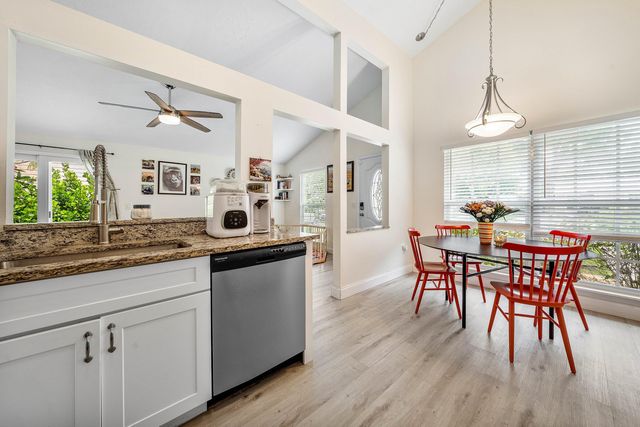5331 Courtney Circle, Boynton Beach, FL 33472