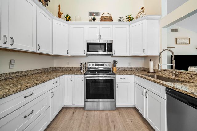 5331 Courtney Circle, Boynton Beach, FL 33472