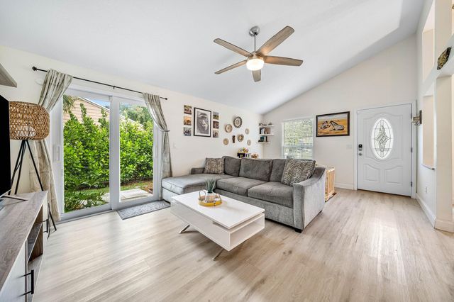 5331 Courtney Circle, Boynton Beach, FL 33472
