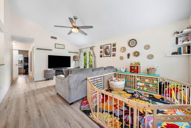 5331 Courtney Circle, Boynton Beach, FL 33472