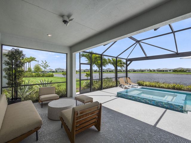 10711 SW Hensley Street, Port St Lucie, FL 34987