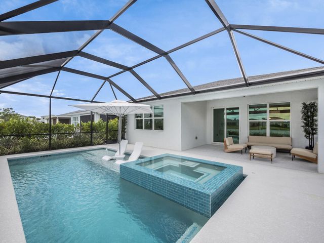 10711 SW Hensley Street, Port St Lucie, FL 34987