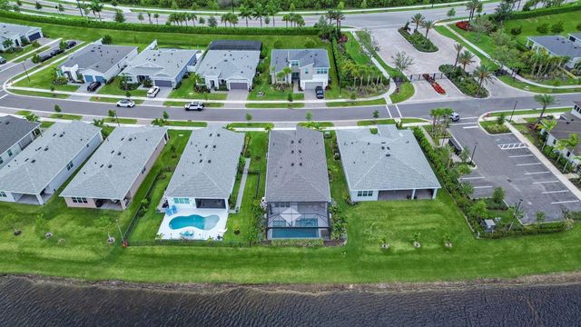 10711 SW Hensley Street, Port St Lucie, FL 34987