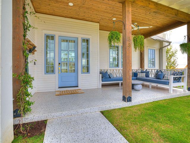58 N Center Lane, Carlton Landing, OK 74432