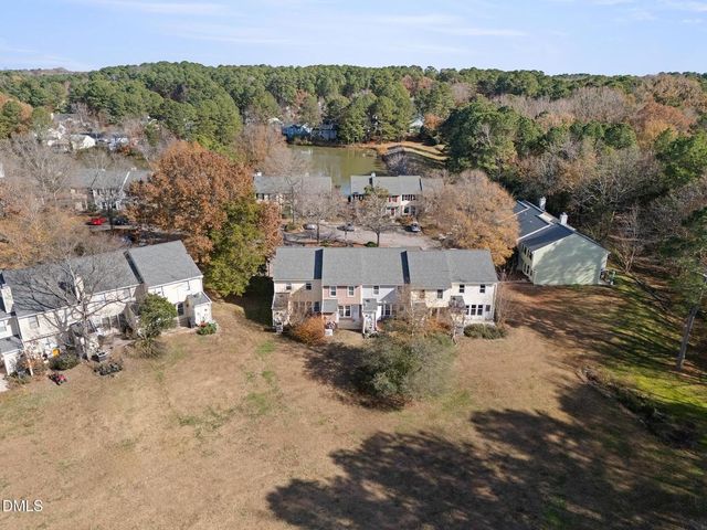 168 Saint Andrews Lane, Chapel Hill, NC 27517