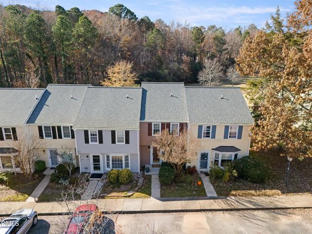 168 Saint Andrews Lane, Chapel Hill, NC 27517