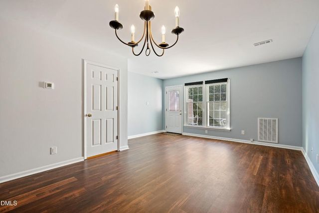 168 Saint Andrews Lane, Chapel Hill, NC 27517