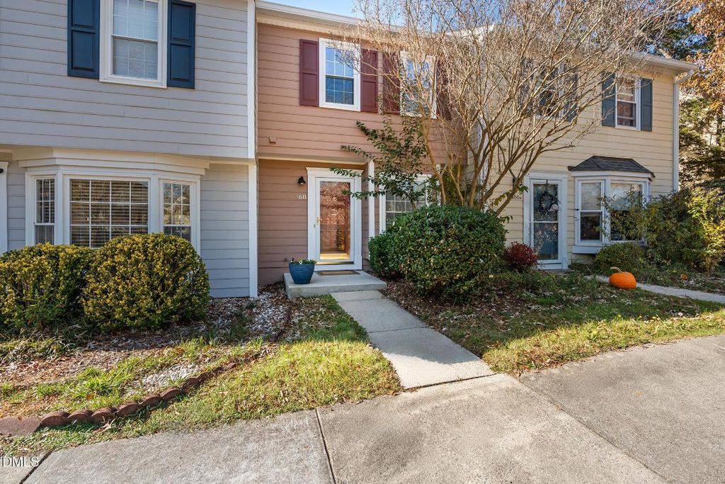 168 Saint Andrews Lane, Chapel Hill, NC 27517
