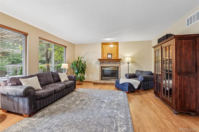 8850 W Long Court, Littleton, CO 80123
