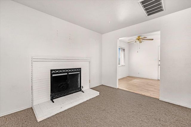 4740 N Valeria Street, Fresno, CA 93726
