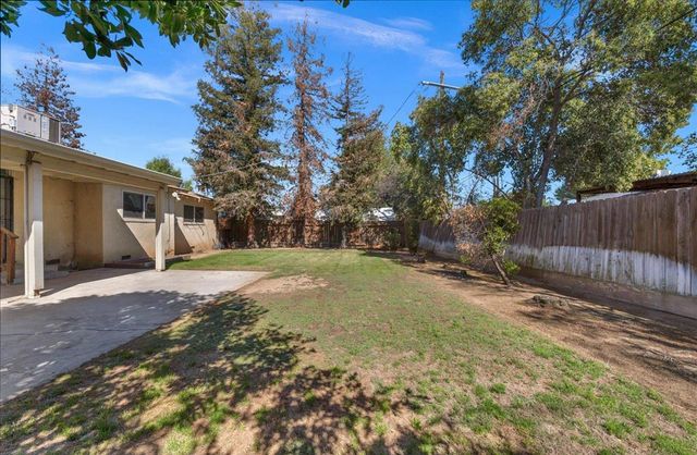 4740 N Valeria Street, Fresno, CA 93726