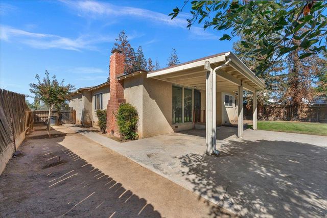 4740 N Valeria Street, Fresno, CA 93726