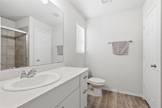 10101 Newtown Drive, Fort Worth, TX 76036