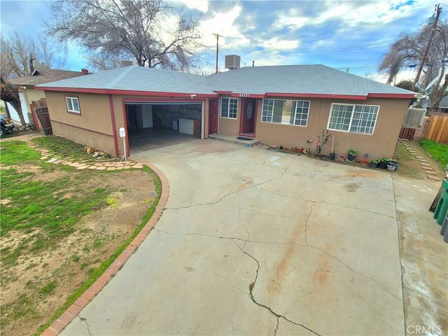 43733 Adler Ave, Lancaster, CA 93534