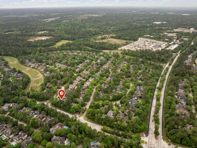 3 S Altwood Circle, The Woodlands, TX 77382