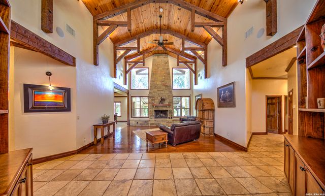 224 ROLLING VIEW DR, Boerne, TX 78006