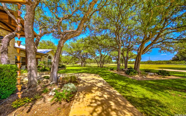 224 ROLLING VIEW DR, Boerne, TX 78006