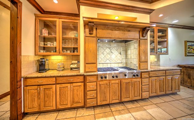 224 ROLLING VIEW DR, Boerne, TX 78006