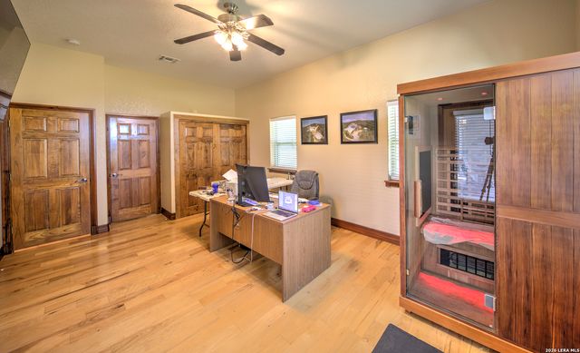 224 ROLLING VIEW DR, Boerne, TX 78006