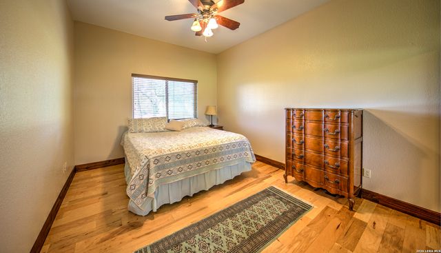 224 ROLLING VIEW DR, Boerne, TX 78006