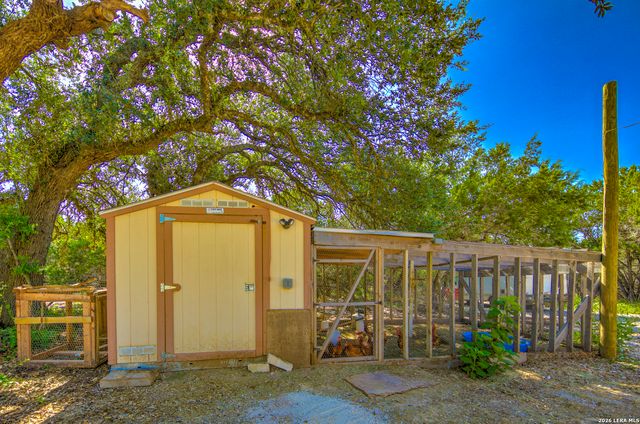 224 ROLLING VIEW DR, Boerne, TX 78006