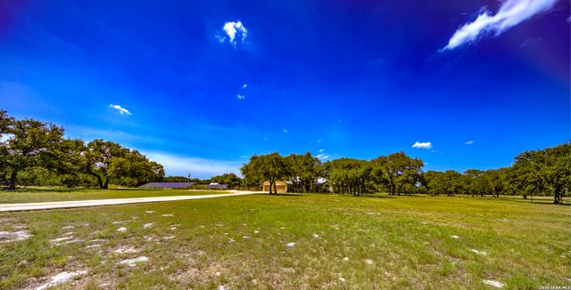 224 ROLLING VIEW DR, Boerne, TX 78006
